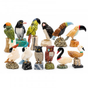 Oiseaux en pierres fines sur socle – 9 à 13 cm