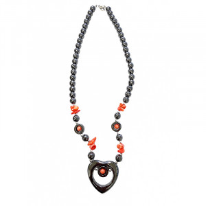 Collier en Hématite et Bambou de mer teinté « Saumon » – 48 cm – Lot de 5 pièces