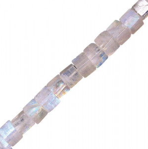 Fil pierre de lune cubes env. 5.5mm 40cm