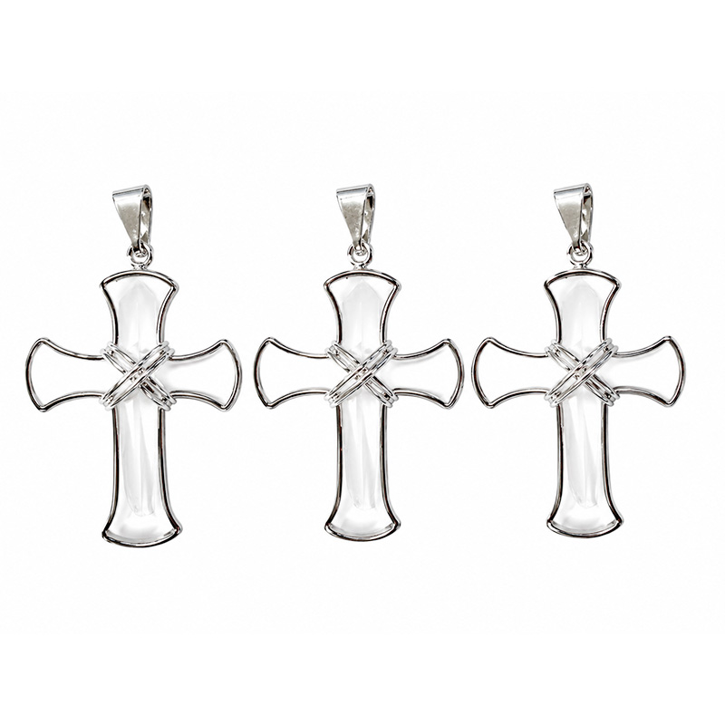 Pendentif croix avec cristal de roche les 3
