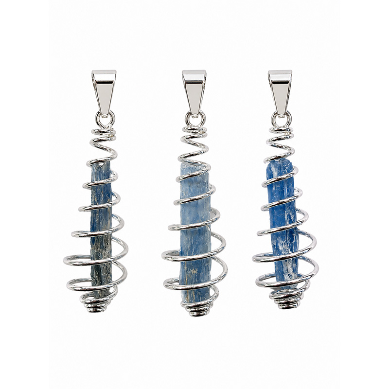 Pendentif ressort cristal de roche ou cyanite (les 3)