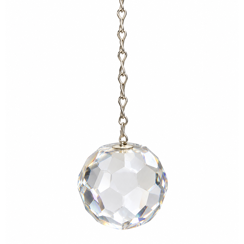 Pendule sphère facettée en quartz avec chaînette
