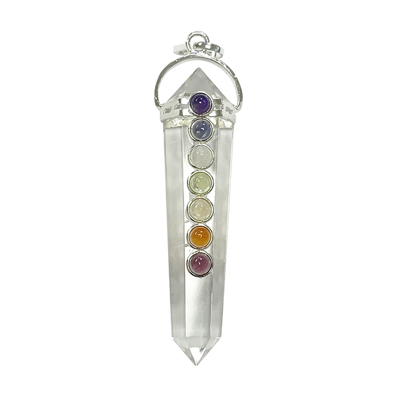 Pendentif 7 chakras avec cristal de roche sur métal argenté