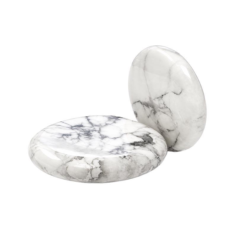 Pierre plate Howlite