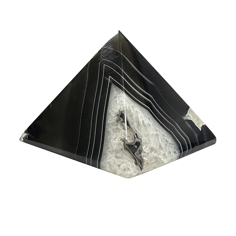 Pyramide agate teintée NOIRE - La pièce