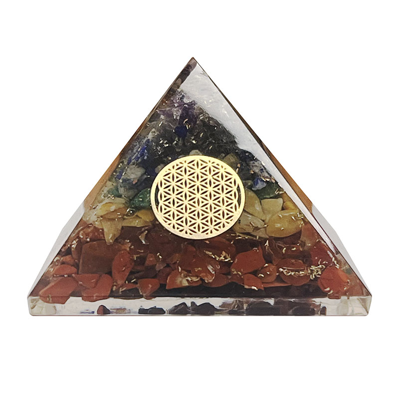Orgonite 7 chakra pyramide 5.5cm fleur de vie