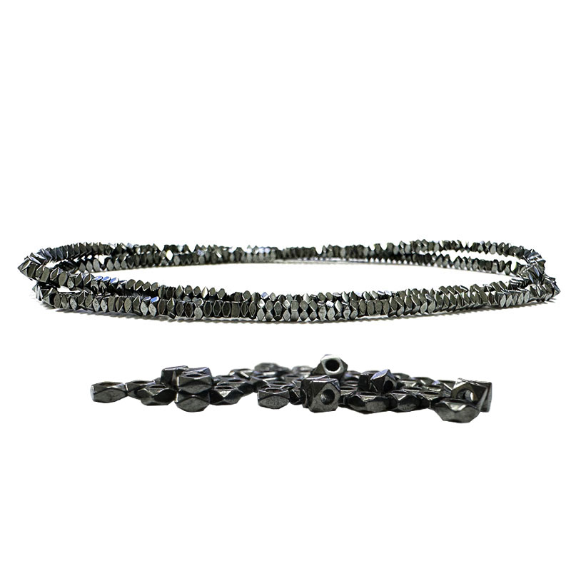 Bracelet deux rangs Hématite carré facetté