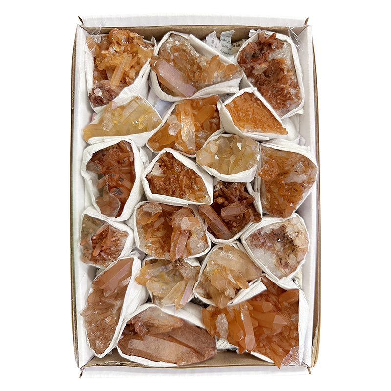 Groupe de Quartz tangerine hématoïde