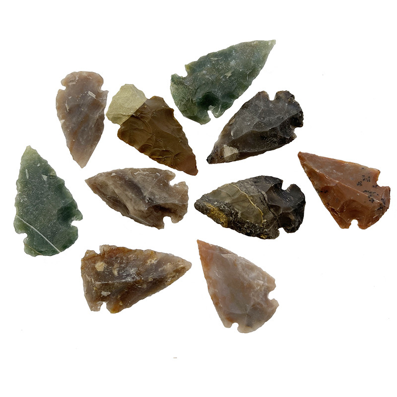 Pointes de Flèches en Silex les 10 pces - Minerama - Grossiste en minéraux  et bijouterie pour professionnels