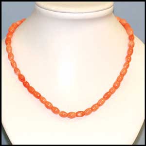 Collier bambou de mer teinté orange olives