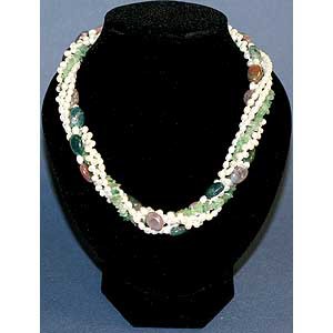 Collier perles biwa et pierres fines