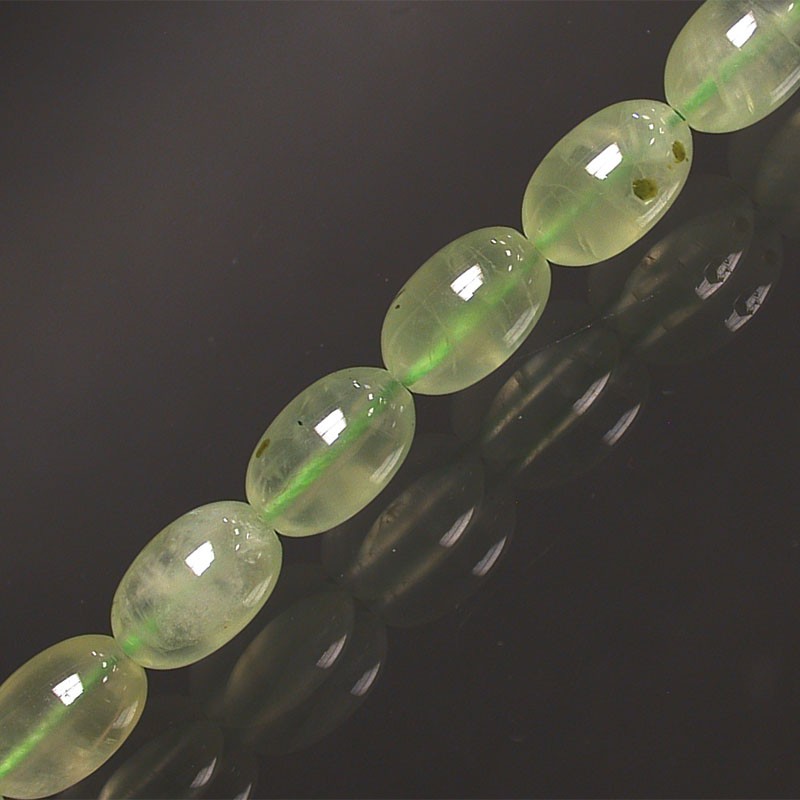 Collier prehnite olive 8x10mm 42cm