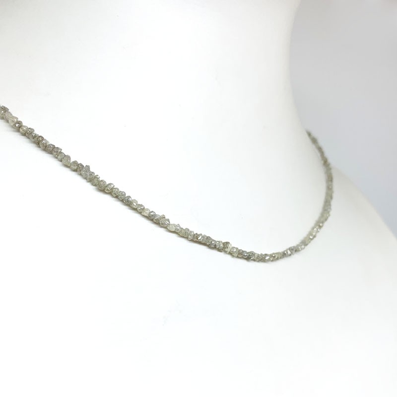 Collier diamant gris champagne